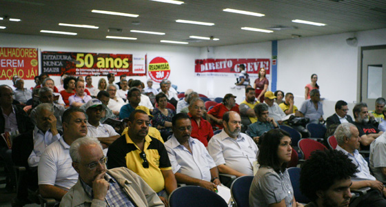 Debate: A cooperação das empresas com a ditadura civil- militar