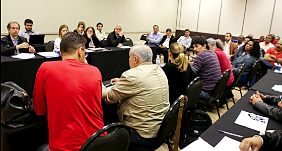 Assembleia de 10/5 vota Plano de Lutas