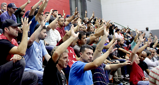 Todos na assembleia dia 26/1, quinta-feira