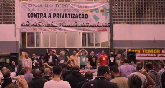 Encontro reúne trabalhadores de todo o mundo contra a privatização